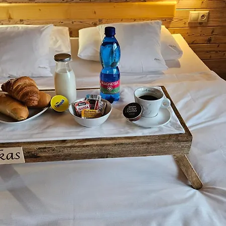 Pemikas Ii Apartman Lipótszentmiklós